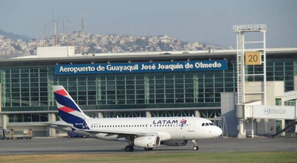 great-tours-ecuador-guayaquil-airport1